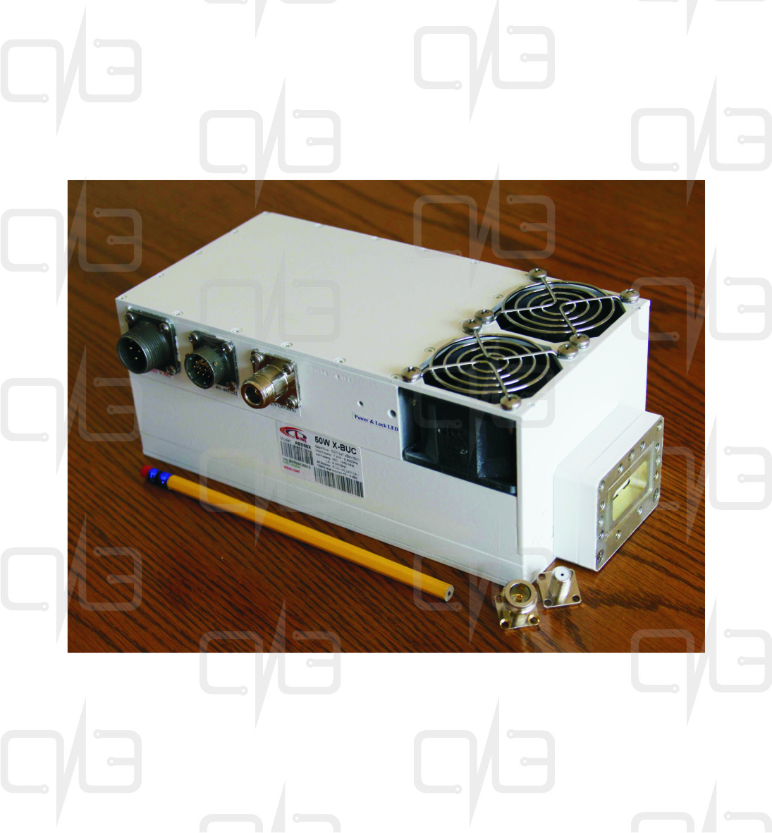 ABD50X Преобразователь с повышением частоты (BUC)
